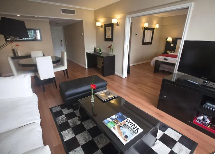 Hotel Pestana Ciudad Autónoma de Buenos Aires